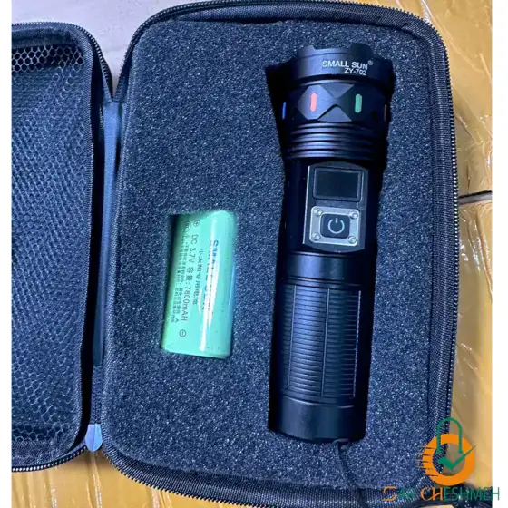 چراغ قوه زوم دار اسمال سان مدل ZY-702