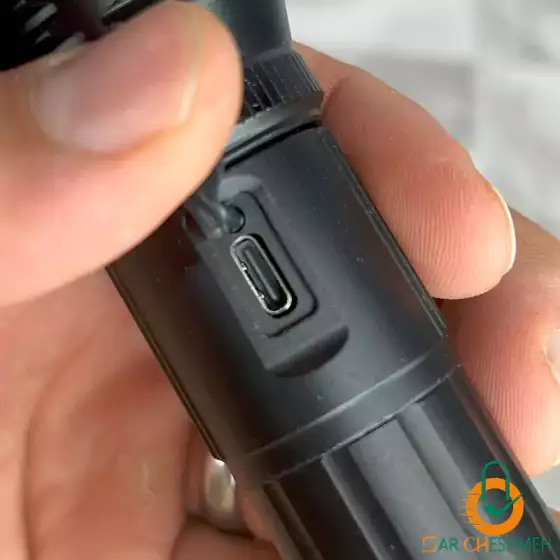 چراغ قوه دستی اسمال سان مدل ZY-2304