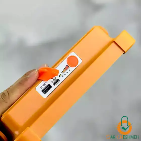 پروژکتور شارژی خورشیدی 1000 وات 7 باطری زینگارو مدل D9